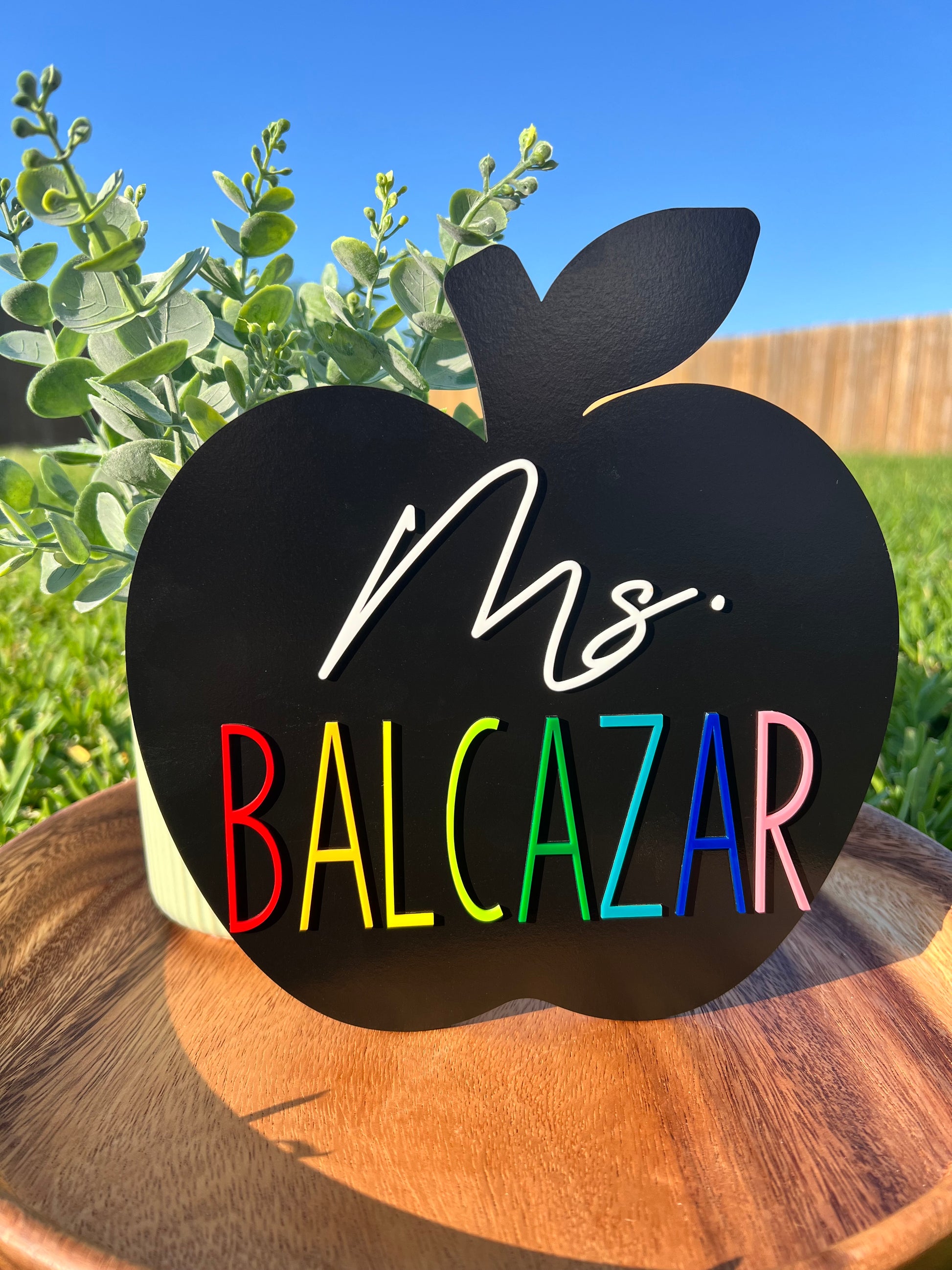 Apple Teacher Sign